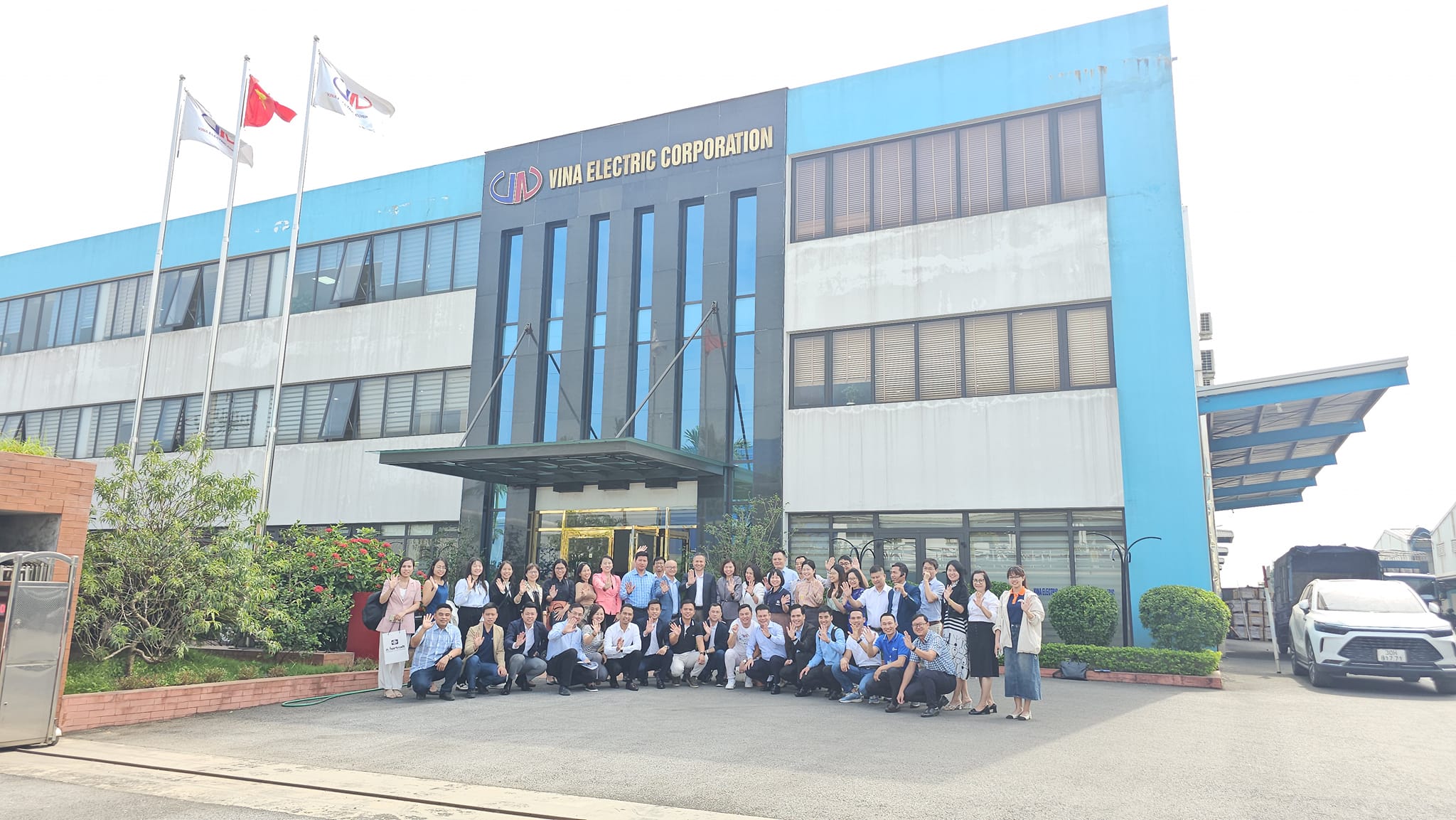 Tin nội bộ - VINA ELECTRIC CORP