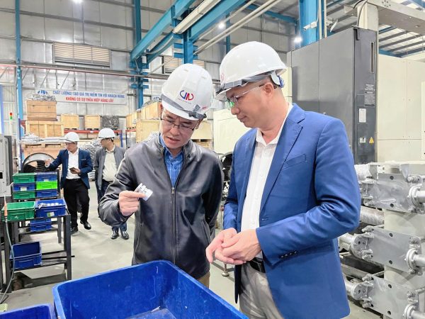 Vina Electric làm việc với đoàn Sở KHCN tỉnh Bắc Ninh